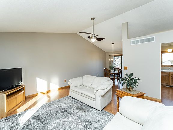 5th image of 3401 Arbor Dr NW
