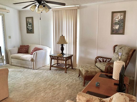 4th image of 505 Lake Larch Way
