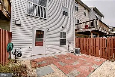 22932 Regent Ter — Photo 17