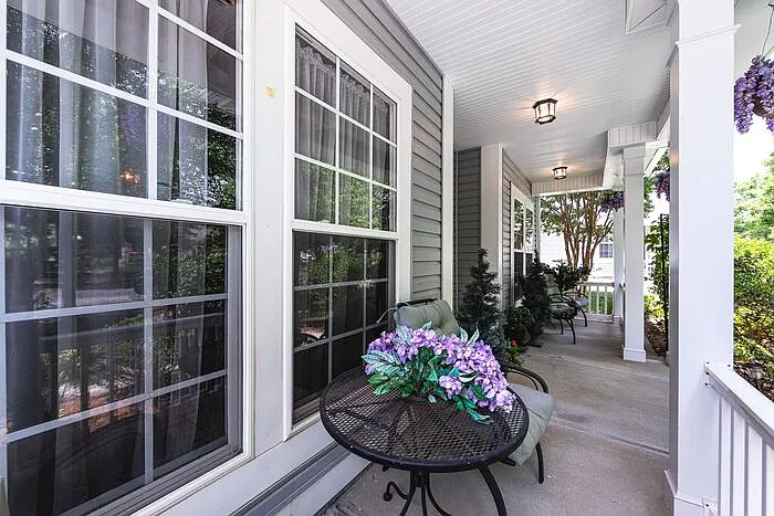 1008 Millbank Dr — Photo 4