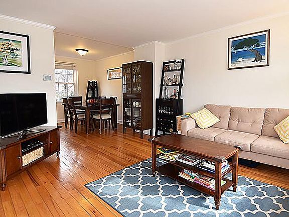 5th image of 3085 S Abingdon St