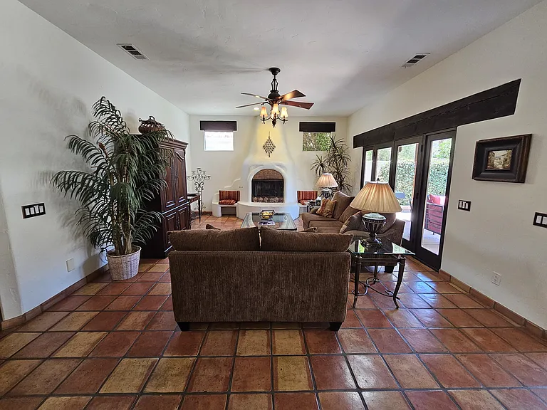 52225 Avenida Obregon — Photo 10