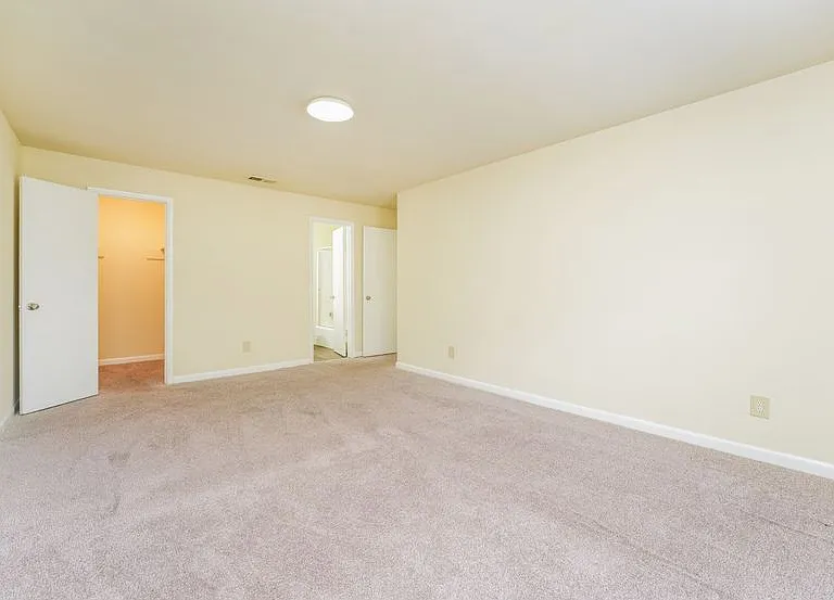774 Northern Ave #B14 — Photo 5