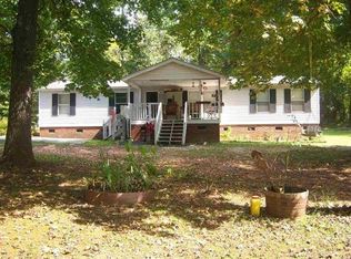 3811 Woodlawn St, Sharon, SC 29742