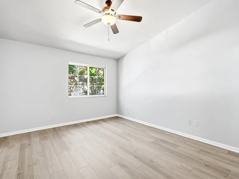 3731 W Cass St — Photo 17