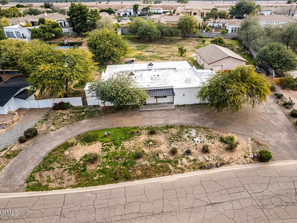 2nd image of 11425 N 86TH Street