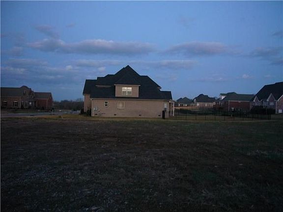 4th image of 759 Nelms Dr