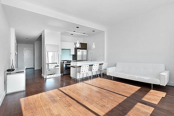 1st image of 2-11-2-17-51 Avenue 8 #B