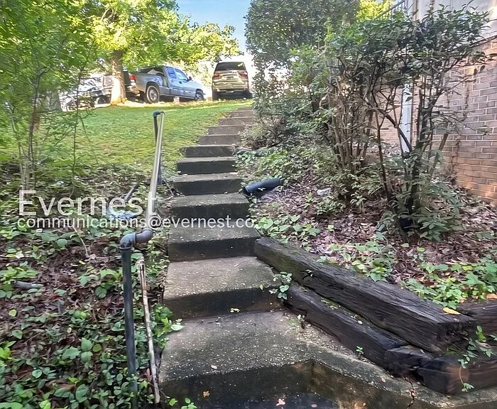 1841 Dana Ln — Photo 16
