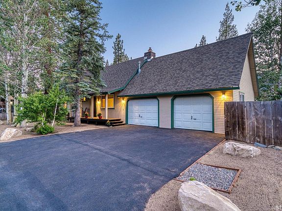 2nd image of 2190 Cornelian Dr
