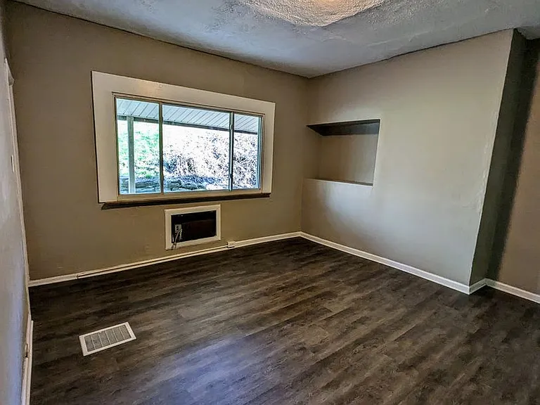 70 Bigelow St #1 — Photo 4