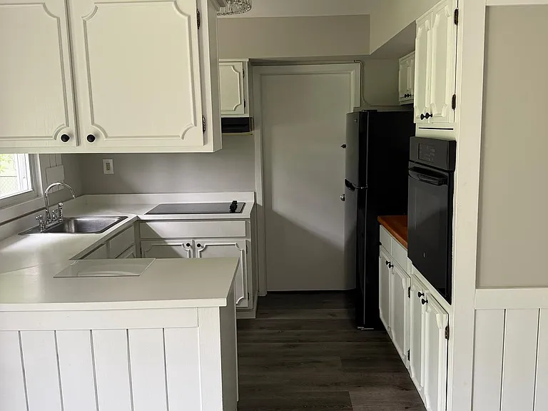 111 Edge Ln — Photo 8