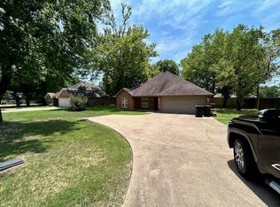 4320 Gregg Tex Rd, Longview, TX 75604