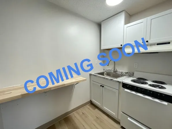 251 Pine St, Manchester, NH