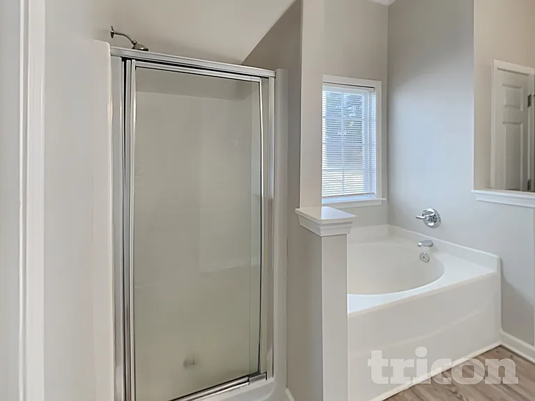 3424 Ann Franklin Ct — Photo 10