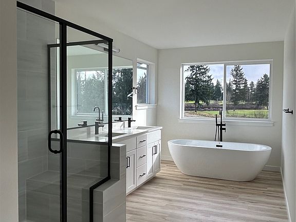5th image of 20904 47th Avenue Ct E
