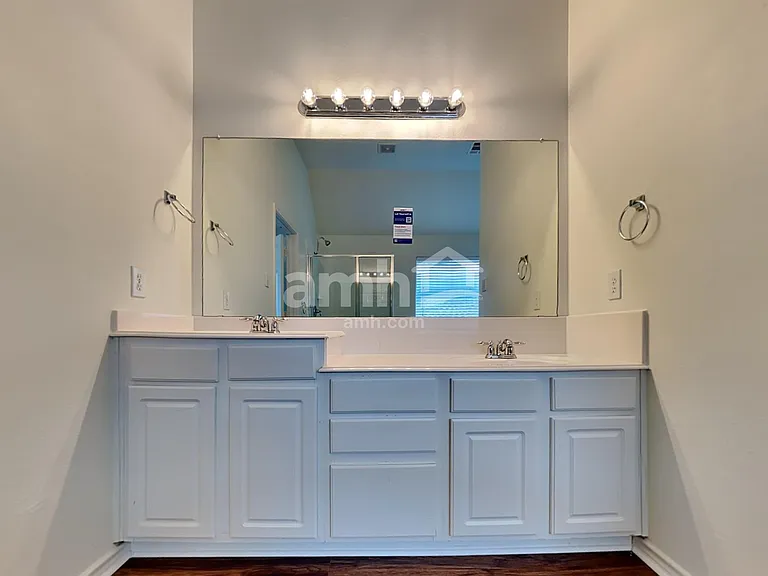7808 Riverwalk Trl — Photo 13