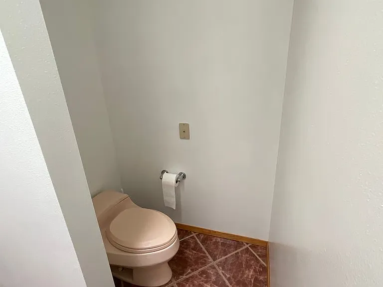 11246 Airpark Ln SE — Photo 17