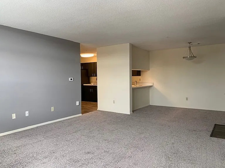 Hamilton at Turman Farms Apartments — Photo 92