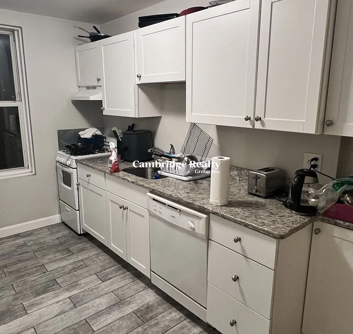 2 bed, 1.0 bath, $3,250 — Photo 1