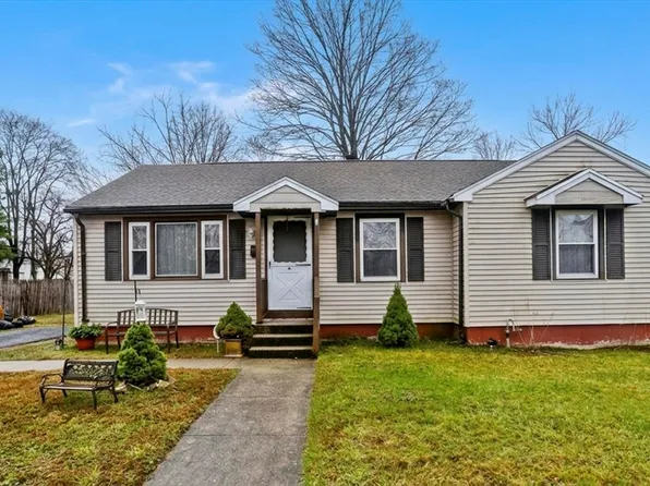 93 Pendleton Ave, Springfield, MA 01109