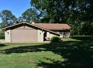 101 N Cimarron Dr, Perkins, OK 74059