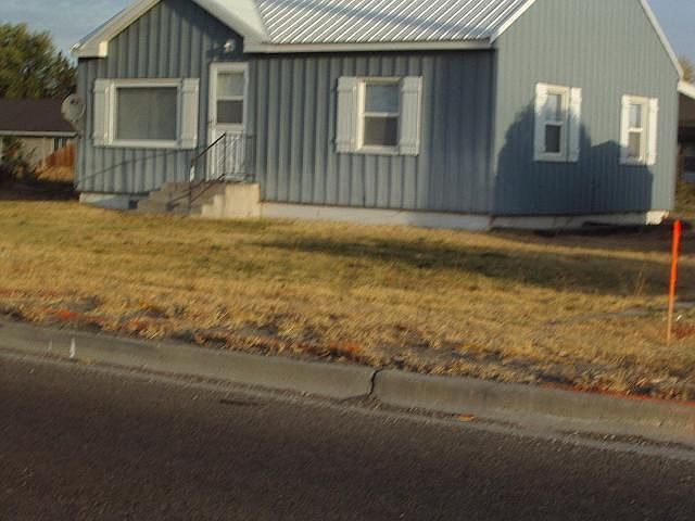 2nd image of 240 University Dr