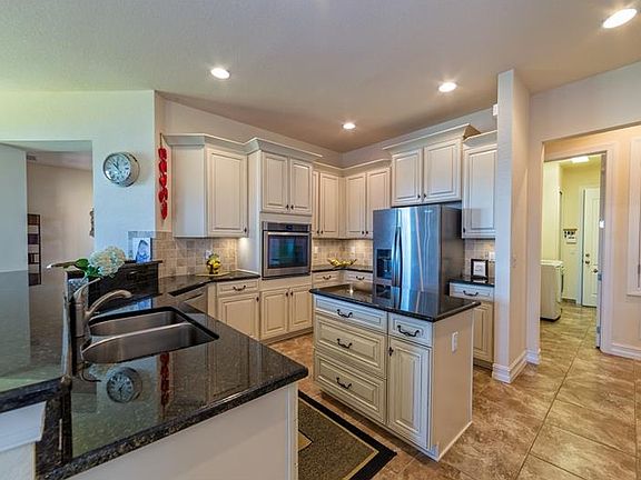 5th image of 10937 Mobberley Cir