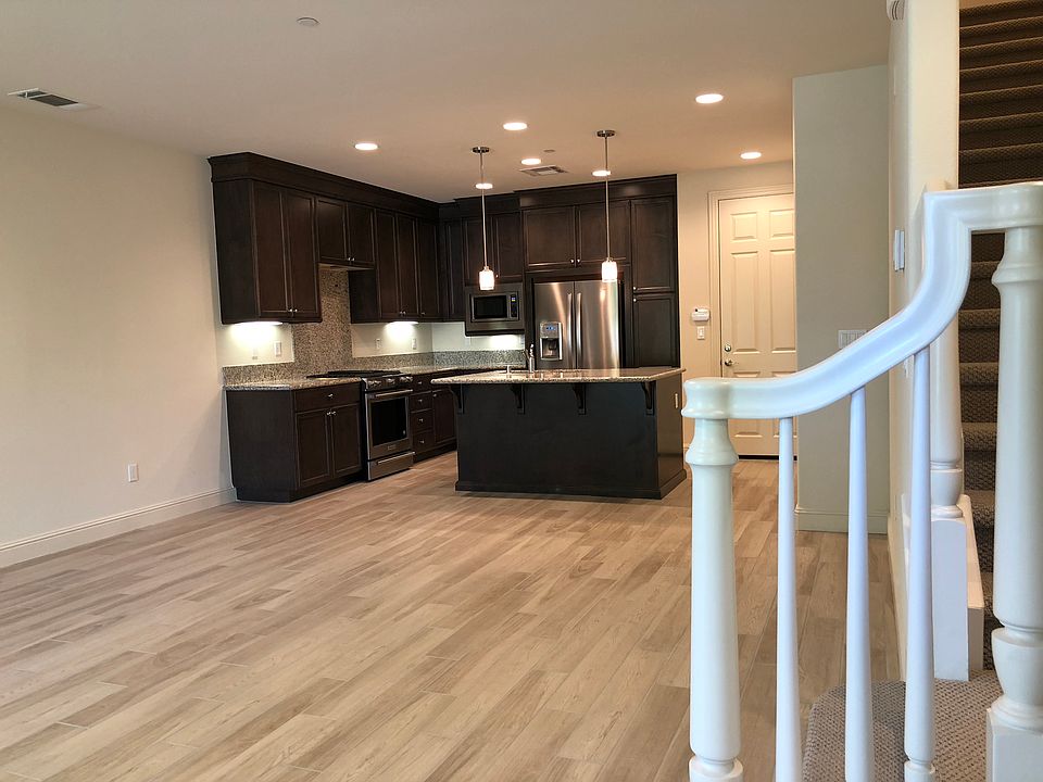 2nd image of 6204 Main Branch Rd