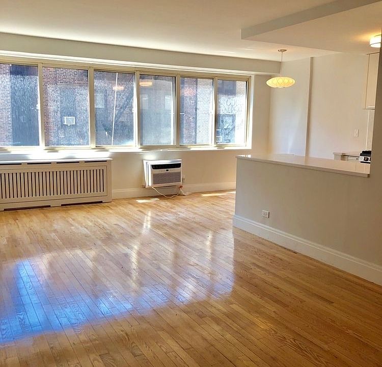 1st image of 120 W 97th St APT 5H