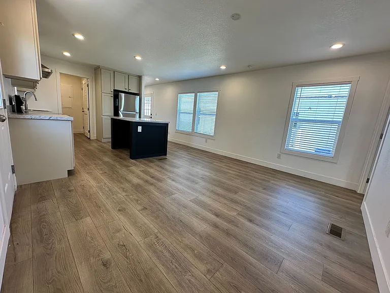 2060 N Center St #410 — Photo 6