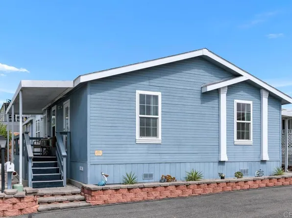 120 Brookside Ln, Oceanside, CA 92056