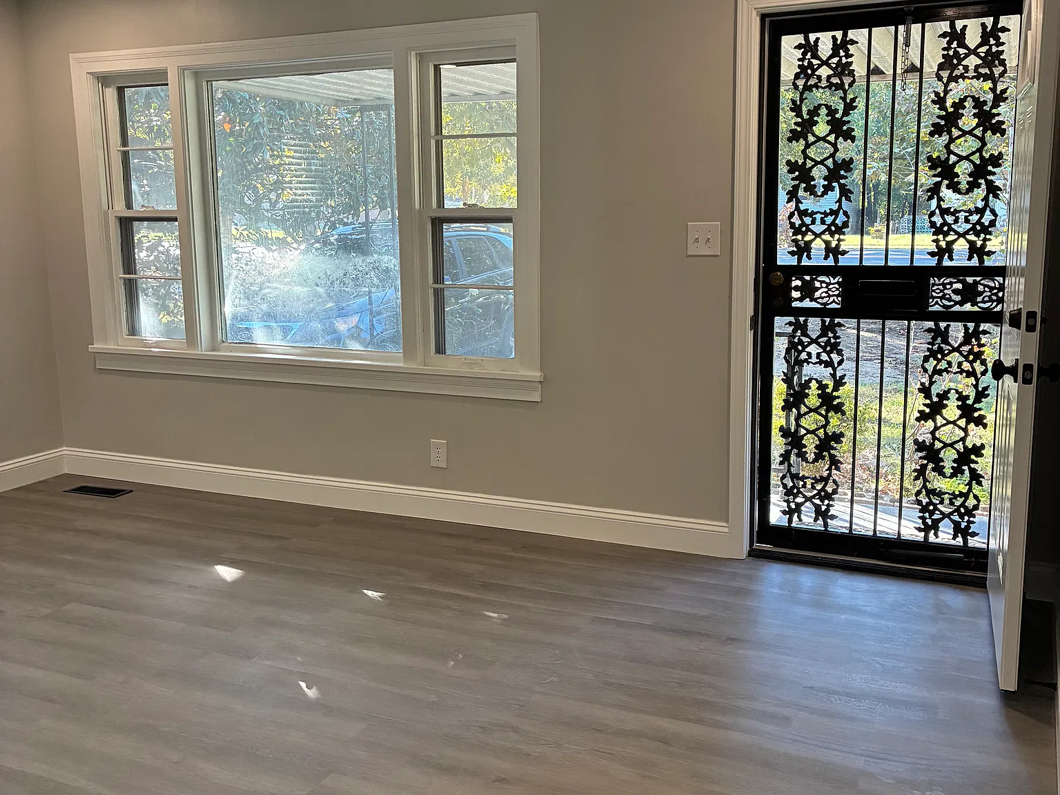 2 bed, 852 sqft, $1,200 — Photo 3