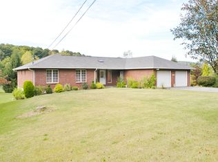 71 Peach Rd, Milton, NY 12547