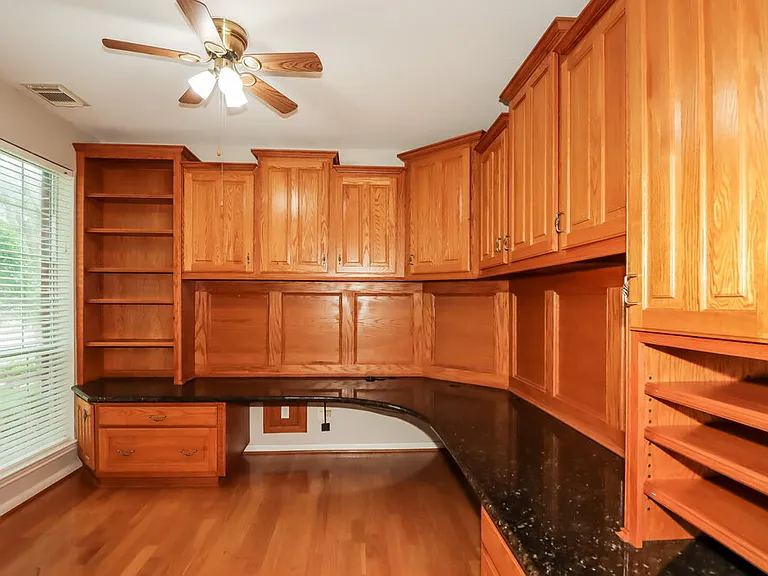 2534 Bridge Hampton Way — Photo 10