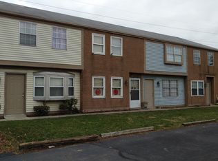 1450-1456 Worthington Row Dr, Columbus, OH 43235