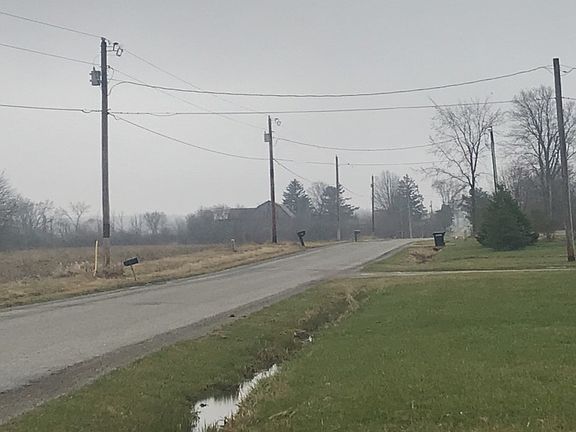 4th image of 156 Township Road 581