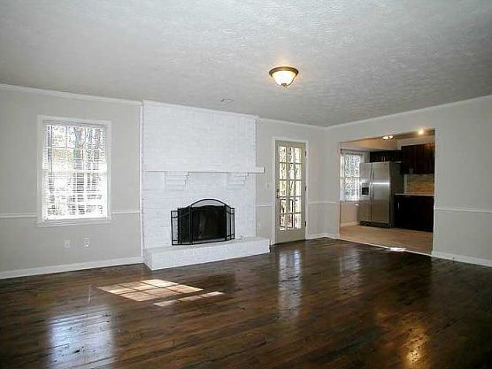 5th image of 4203 Smithsonia Ct