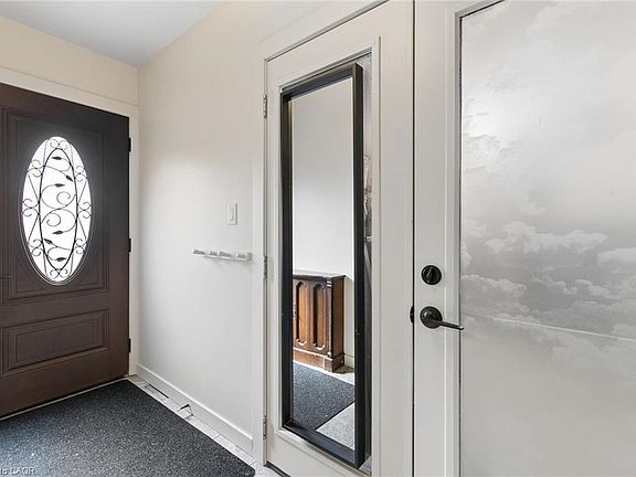 2nd image of 24 Davidson St