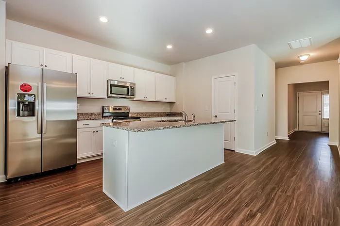 135 Dorian Loop — Photo 5