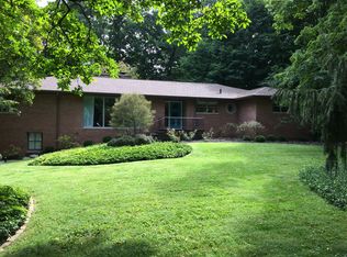 10955 Beechwood Dr E, Indianapolis, IN 46280