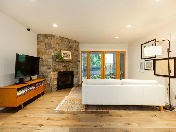 2200 W Dickerson St APT 85, Bozeman, MT 59718