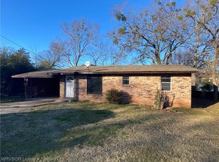 706 H St, Barling, AR 72923