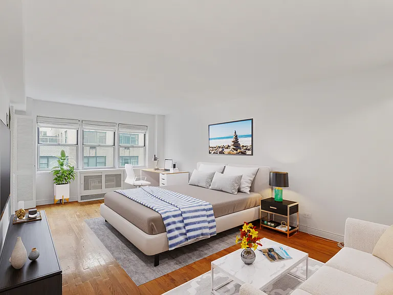 321 E 45th St #10J — Photo 4