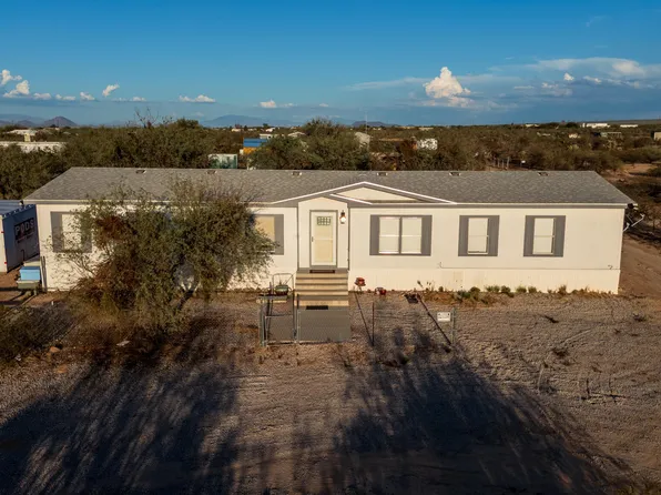 8965 S Silver Star Dr, Tucson, AZ 85735