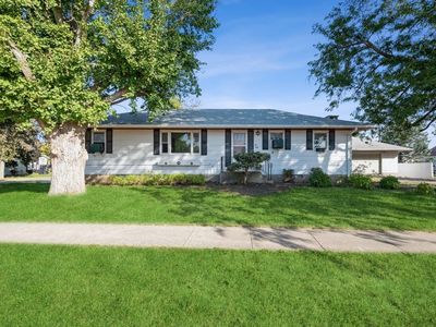 601 1st Ave, Van Horne, IA, 52346