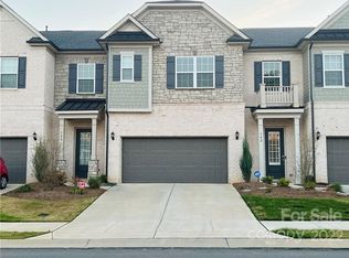 146 Heathbrook Ln, Waxhaw, NC 28173