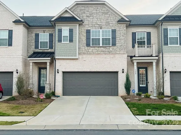 146 Heathbrook Ln, Waxhaw, NC 28173