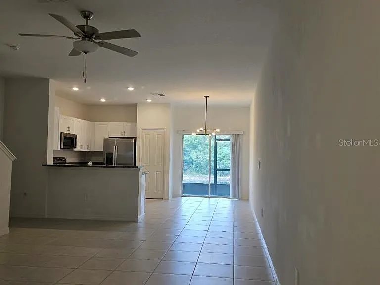 6076 Shiner St — Photo 3