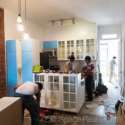 Rented by Space Real Estate | media 36